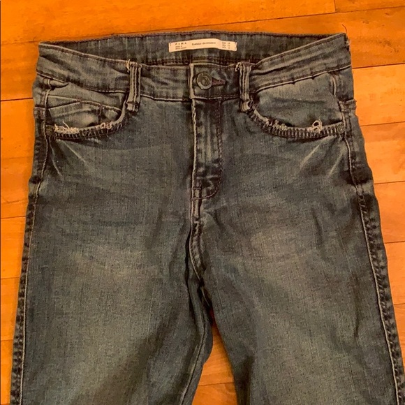 425 Zara Traf Skinny Jeans Size 2 W24 